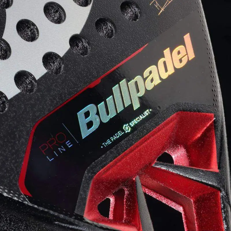 BULLPADEL VERTEX 04 COMFORT 2024 by Di Nenno - Padel Shop